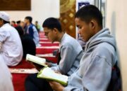 Jemaah dari Luar Kota Ramei datang Beri’tikaf di Masjid Agung Manarul ‘Ilmi Islamic Centre Padang Panjang