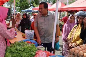 Pemko Pariaman Kembali Gelar Gerakan Pangan Murah di Rumah Tabuik Subarang