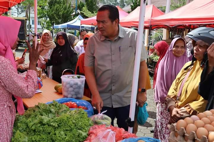 Pemko Pariaman Kembali Gelar Gerakan Pangan Murah di Rumah Tabuik Subarang