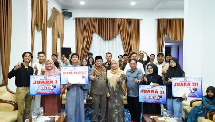 Tanah Datar Melek Digital Ke-2 Setelah Padang, Bupati Eka Putra: Manfaatkan untuk Konten Positif