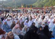 Bahagianya Padang Panjang, Ribuan Perantau dan Masyarakat Shalat Id Bersama di Lapangan Banca Laweh
