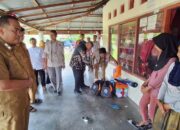 Korban Kebakaran di Desa Punggung Lading Terima Bantuan dari Pemko Pariaman