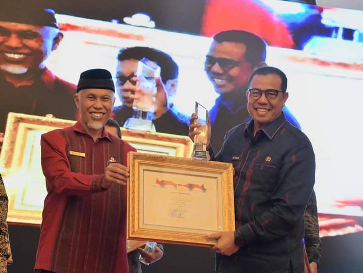 Kota Sawahlunto Bertabur Prestasi saat Penghargaan Pembangunan di Musrenbang  Provinsi Sumbar 2024