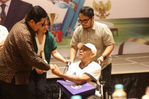 Sederhana Penuh Makna, PSSI Berbagi Kebahagiaan Bersama Legenda Sepakbola Nasional Era 80-an di Momen HUT ke-94