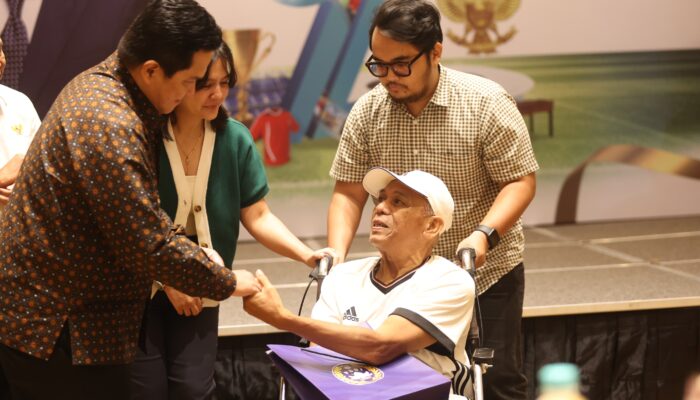 Sederhana Penuh Makna, PSSI Berbagi Kebahagiaan Bersama Legenda Sepakbola Nasional Era 80-an di Momen HUT ke-94