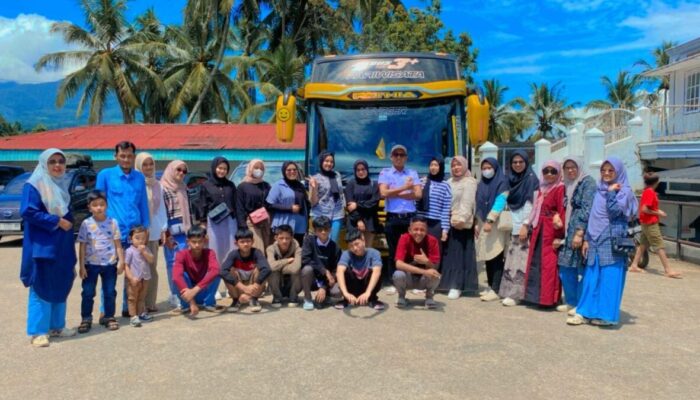 Perkuat Silaturahmi di Momen Idul Fitri, RAMAH Balai Mato Aie Batipuah Ateh Berwisata ke Payakumbuh-Bukittinggi