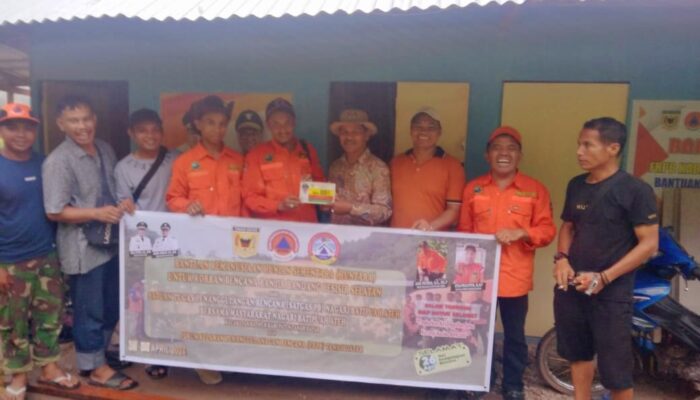 Nagari Batipuah Ateh Tanah Datar Salurkan Bantuan untuk Korban Banjir Pesisir Selatan