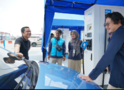 Charging Mobil Listrik Nyaman di SPKLU Rest Area, Pemudik: Terima Kasih PLN!