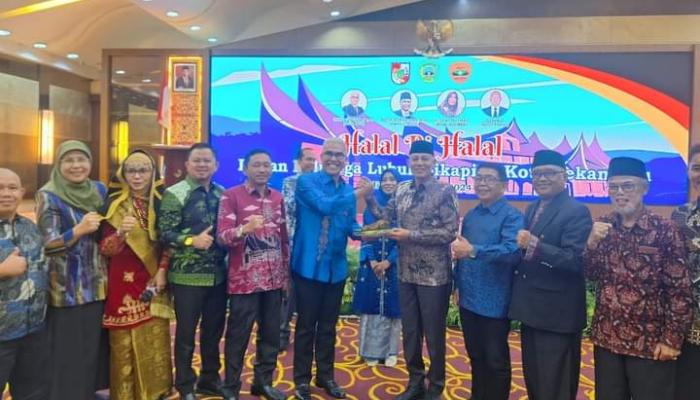Bupati Pasaman Terharu Kekompakan Perantau IKLS Peduli Bangun Kampung Halaman