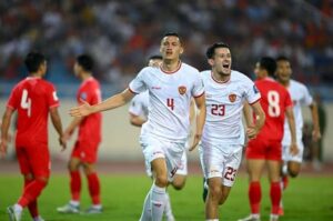 Kalahkan Son Heung-min, Bek Tengah Timnas Jay Idzes Terpilih Pemain Terbaik Kualifikasi Piala Dunia Zona Asia