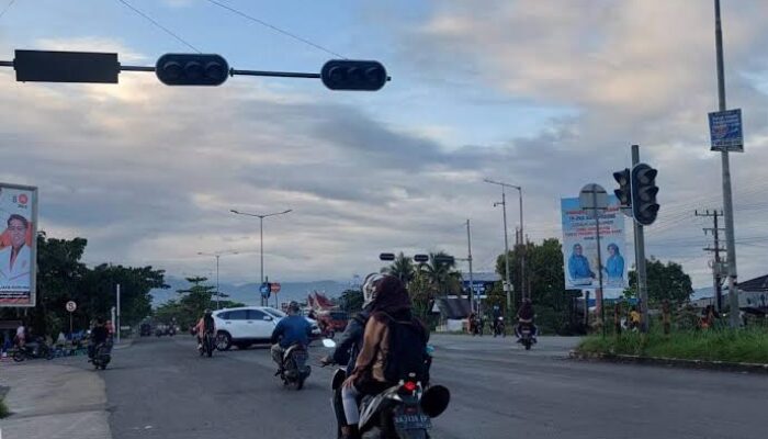 Pemko Padang Sebar Petugas Dishub di Titik Traffic Light Rusak Sepanjang By Pass