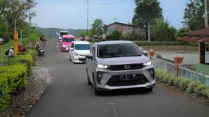 Daihatsu Eksplorasi Beragam Destinasi Wisata Menarik Ranah Minang Bersama Xenia