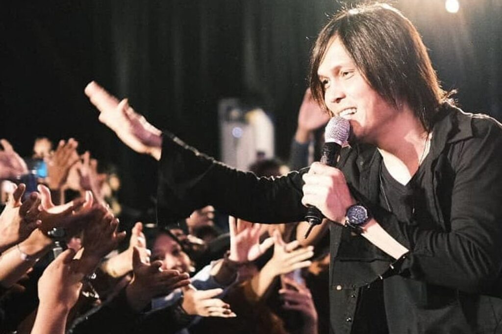 Sabtu Besok! UNP Hadirkan Once Mekel dan Slank di Konser Amal Kebangsaan “Pray For Sumatera Barat” 