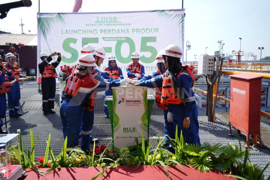 Pertamina Kilang Dumai Mulai Produksi Smooth Fluid 05