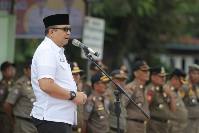 Ditunjuk Pimpin Ibukota Provinsi, Ini Pesan Gubernur Sumbar kepada Andree Algamar