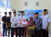 Warga Nagari Ganggo Mudiak dan Panti Pasaman Terima Dana BLT Desa