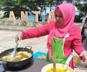 Juara Tingkat Kota, Tiga Kecamatan Ini Wakili Padang  Lomba Memasak Serba Ikan Sumbar 2024