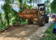 Sempat Tertimbun Longsor, Kini Jalan Nagari Bomas-Koto Baru Solok Selatan Kembali Normal