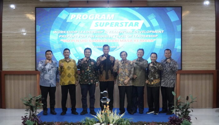 Reuni di Program Superstar, Para GM PLN Sumbar Era 1995 sampei Sekarang Berbagi Kisah Inspiratif di Workshop Leadership