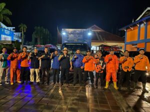 Bupati Solok Kirim Ekskavator dan Tim Penanggulangan Bencana Bantu Korban Galodo Agam