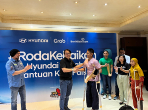 Hyundai dan Grab Tebar “Benih Kebaikan” Rp1,75 Miliar Berupa Kursi Roda, Kaki dan Tangan Palsu