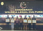 Camat Salimpaung Tanah Datar Raih Penghargaan Wiloka Legal Culture 2024 dari Kemenkum HAM RI