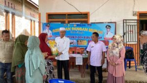 Bantu Sembako Warga Jelang Idul Adha, Pemkab Pasbar Gelar Pasar Murah di Nagari Simpang Timbo Abu Kajai 