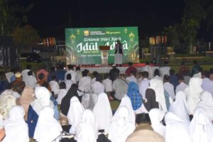 Sempat Diguyur Hujan, Takbiran Idul Adha 1445 H di Lapangan Merdeka Pariaman Khidmat