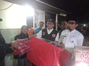 BPBD Padang Langsung Salurkan Bantuan Logistik Bagi Korban Puting Beliung
