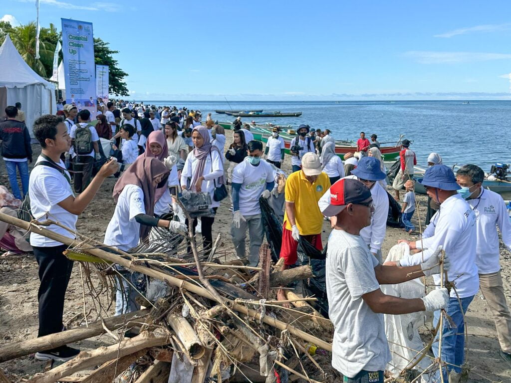 Program Green Employee Involvement PLN Berhasil Kumpulkan Sampah 302 Ton