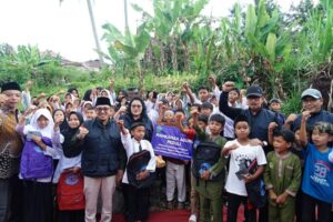 MA RI Bangun Mushalla dan Bantu Biaya Pendidikan Korban Galodo Parambahan Tanah Datar