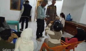 Amankan 10 Wanita Muda, Pol PP Padang Temukan Alat Kontrasepsi