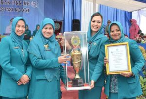 Kota Padang Kembali Juara Umum Lomba Gerakan PKK Tingkat Provinsi Sumbar 2024