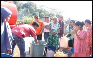 Antisipasi Kekeringan, BPBP Padang Mulai Distribusikan Air Bersih di Lubuk Begalung dan Padang Selatan