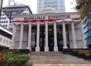 Anies Mengapung, Kaesang Tenggelam! Berikut 6 Poin Keputusan MK yang Menggemparkan Publik Jelang Pilkada