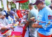 Harga Serba Rp1.000, Rendang “Serbu Nakerin” Diburu Warga di Arena Car Free Day Padang