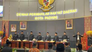 Pesan Gubernur Sumbar di HJK Padang ke-355: Terus Bergandeng Tangan, Tuntaskan Pembangunan yang Belum Tercapai!