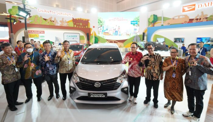 Daihatsu Pamer 2 Unit Varian Baru di GIIAS 2024 Surabaya