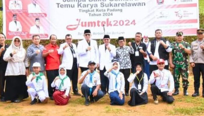 Anggota PMR Tingkat SD Hingga SLTA se-Kota Padang Ikuti Jumbara dan Temu Karya Relawan PMI 2024 di Lumin Park