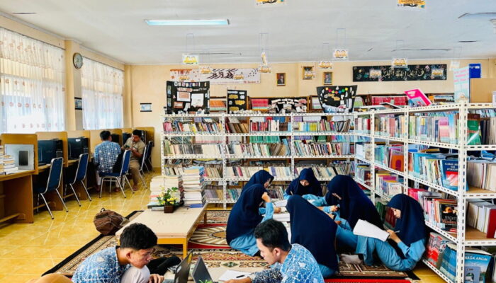Perpustakaan SMA Negeri 1 Padang Panjang Terbaik Ke-3 se-Indonesia