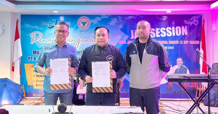 Bank Nagari Berikan Kredit Konsumtif Karyawan dan Danai Proyek Strategis Yayasan Semen Padang