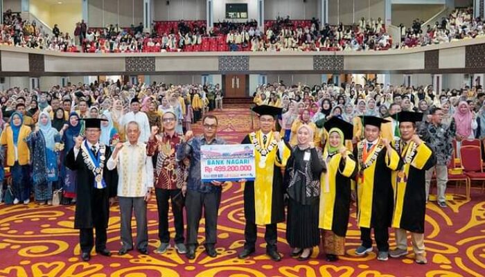 CSR Bank Nagari Bantu Pendidikan Mahasiswa UNP Ratusan Juta Rupiah