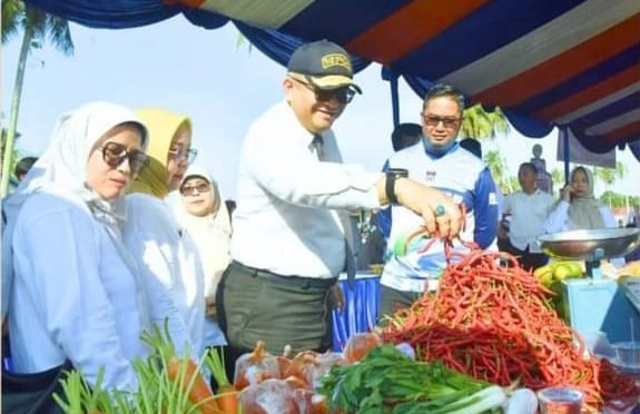 Harga Murah, Pasar GPM di Padang Sarai Diserbu Warga Kecamatan Koto Tangah 