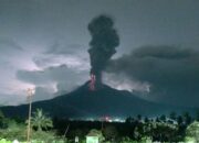 Gunung Lewotobi di Flores Erupsi! 10 Korban Tewas, Lebih 10 Ribu Jiwa Diungsikan