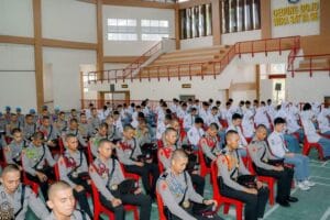 Bagaimana Cara Jadi Polisi? SMAN 2 Padang Panjang Bawa Siswa Kunjungi SPN Polda Sumbar