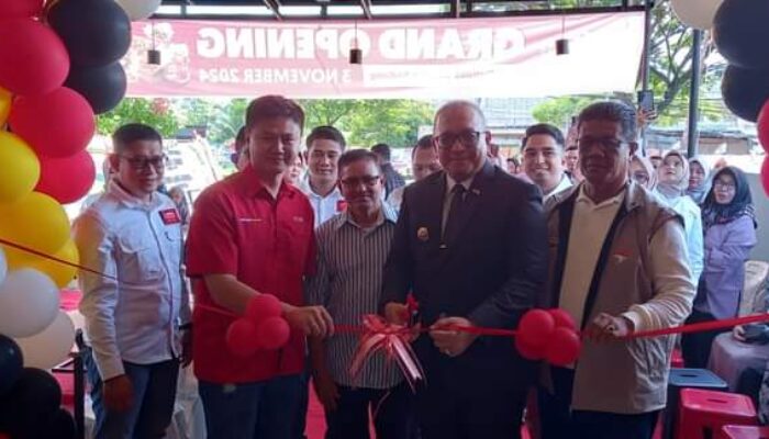 Diresmikan Walikota Padang, Chicken Crush Hadir di By Pass Taruko Kuranji 