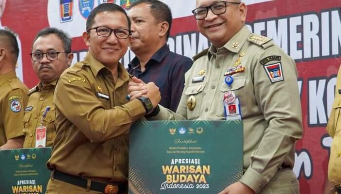 Tradisi Serak Gulo di Padang Ditetapkan Sebagai WBTB oleh Kemendikbud Ristek RI