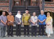 Presiden Perusahaan Travel Agents Malaysia Kagumi Rumah Gadang Museum Bustanil Arifin PDIKM Padang Panjang