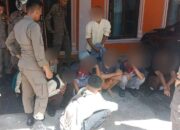 Nongkrong di Warung Saat Jam Sekolah, Belasan Pelajar SMK Diamankan Satpol PP Padang