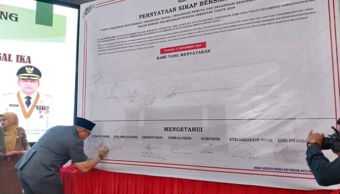 Songsong Pilkada, Warga Padang Perkuat “Bhineka Tunggal Ika”